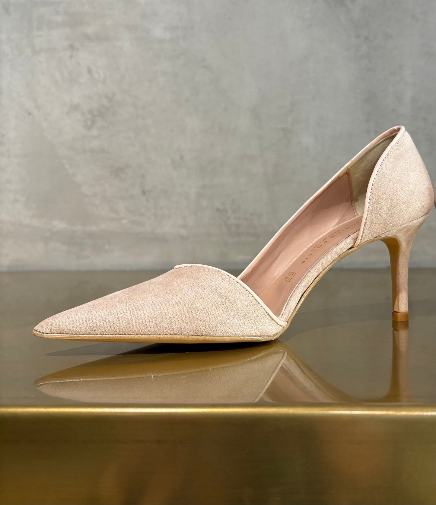 DÉCOLLETÉ SCAMOSCIATO NUDE