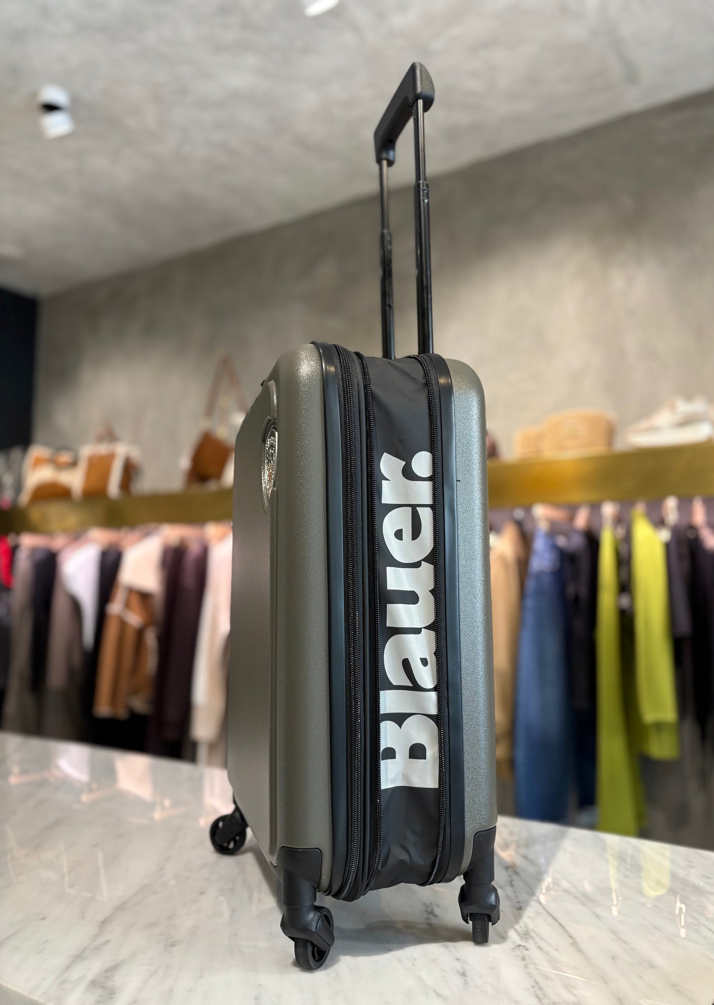 TROLLEY BLAUER
