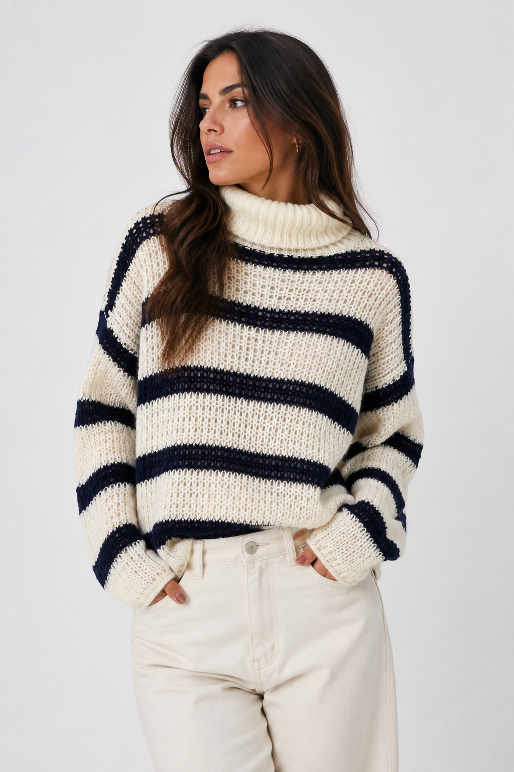 Maglia Dolcevita Traforata a Righe panna e blu Fracomina