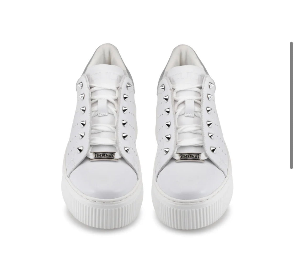 SNEAKERS CULT PLATFORM