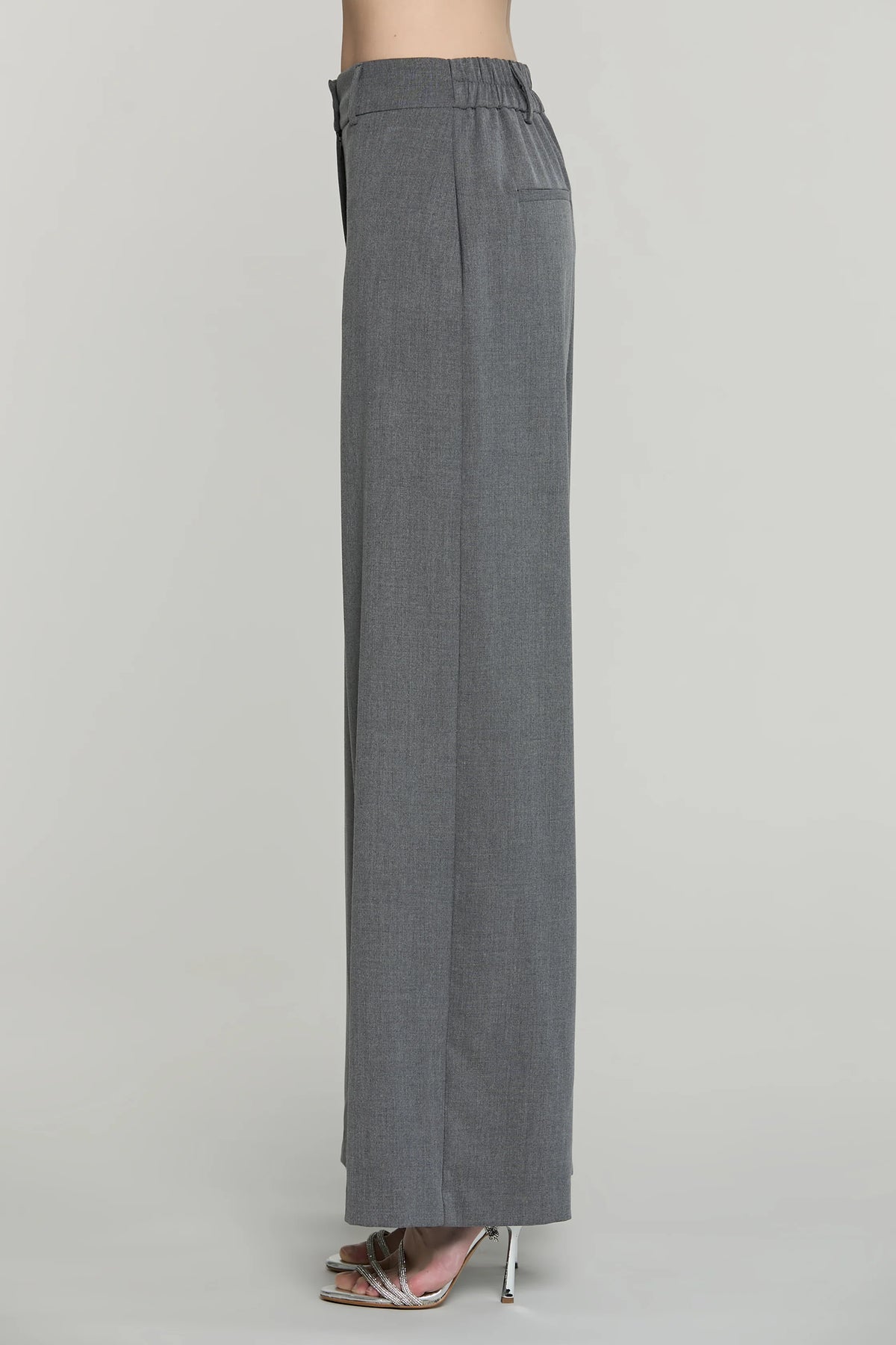 Pantalone BADISCO grigio vita alta con elastico più tasche filetto