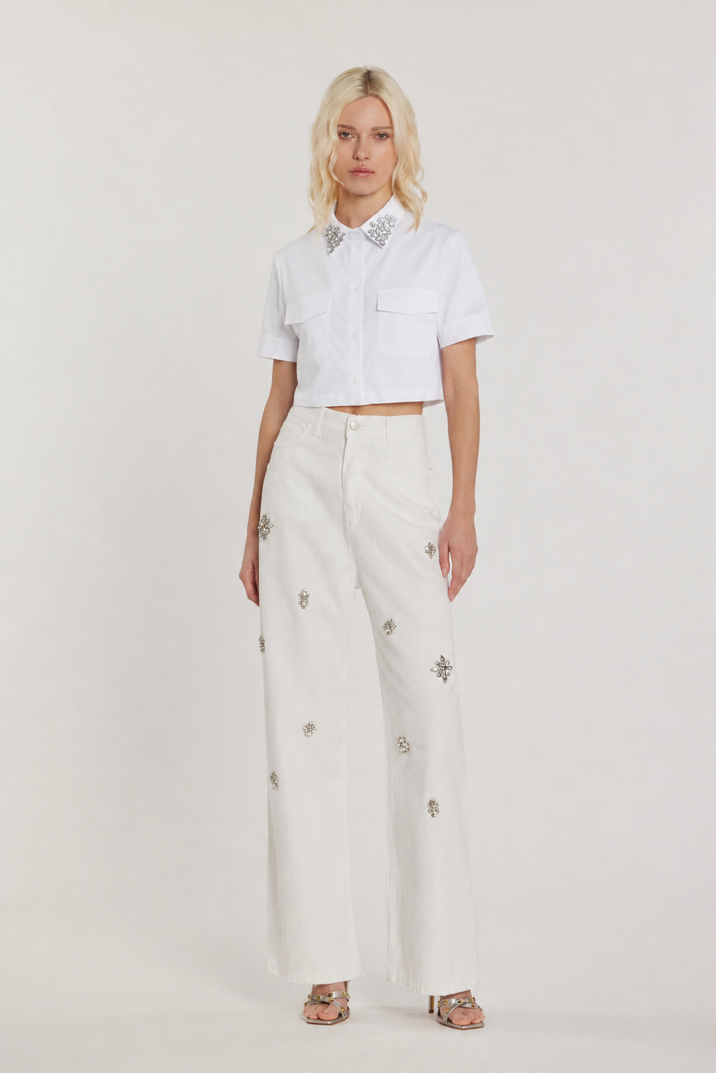 Pantalone GISELLE_15 vita media cinque tasche con applicazioni pietre loose fit bull