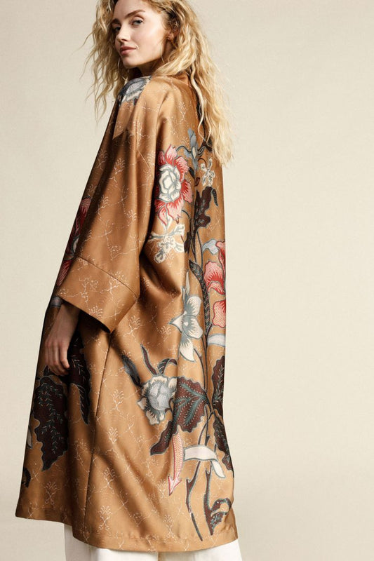 KIMONO