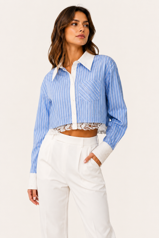 Camicia crop a righe con dettagli in pizzo
