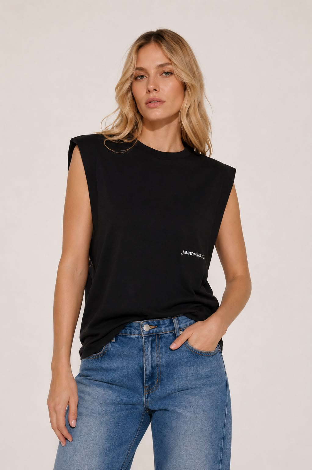 T-SHIRT SMANICATA IN JERSEY CON SPALLINE HINNOMINATE