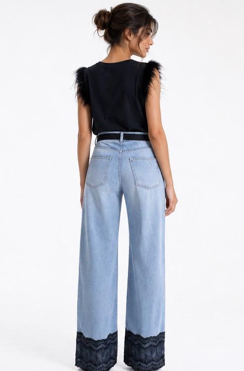 Pantalone ELLELONG_27 vita media con cintura più applicazioni pizzo fondo straight fit denim blu